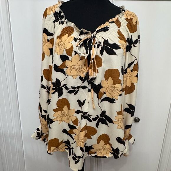 Floral Print Top - Beige and Brown - Picture 1 of 6